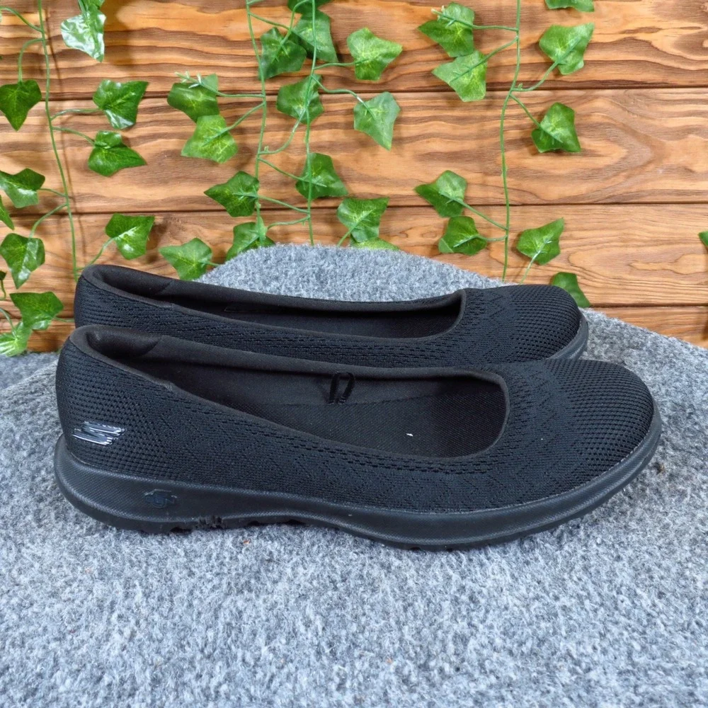 Skechers GOwalk Lite Womens Slip On Walking Shoes Size 6 All Day Comfort Black